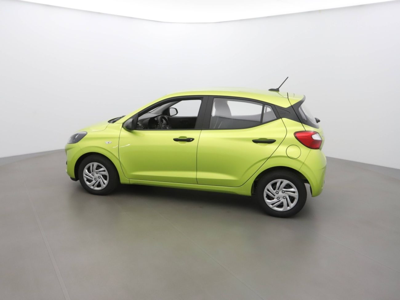Mandataire Hyundai i10 1.0 63CH ECO INTUITIVE PACK BVR