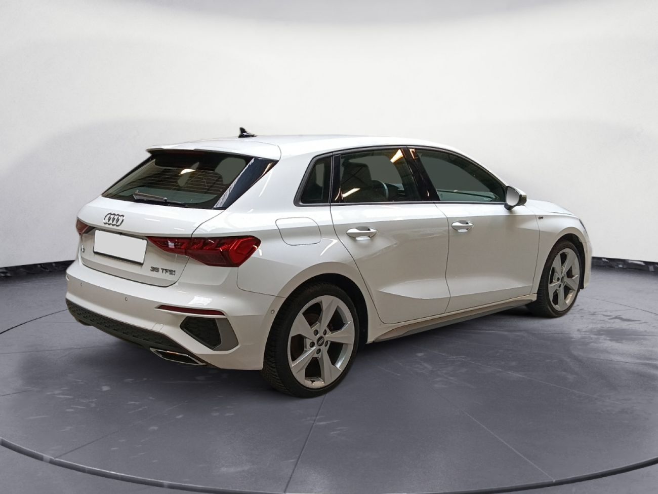 Mandataire AUDI A3 Sportback 35 TFSI 150CH MILD HYBRID S LINE S TRONIC 7