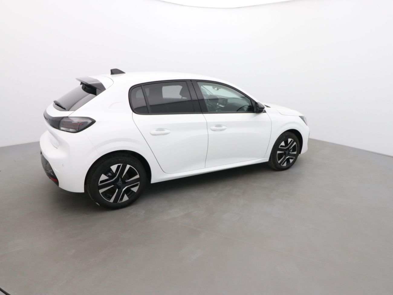 Mandataire PEUGEOT 208 1.2 100CH S&S ALLURE