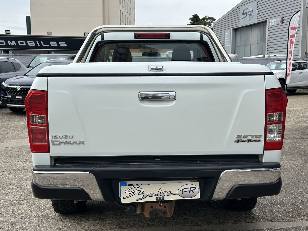 Mandataire ISUZU D-MAX 2.5 4X4 SPACE CAB SOLAR