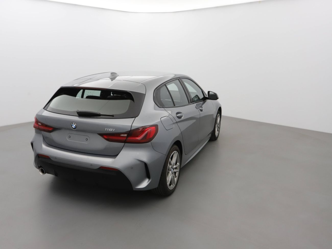 Mandataire BMW SERIE 1 118I STEPTRONIC 136 M-SPORT