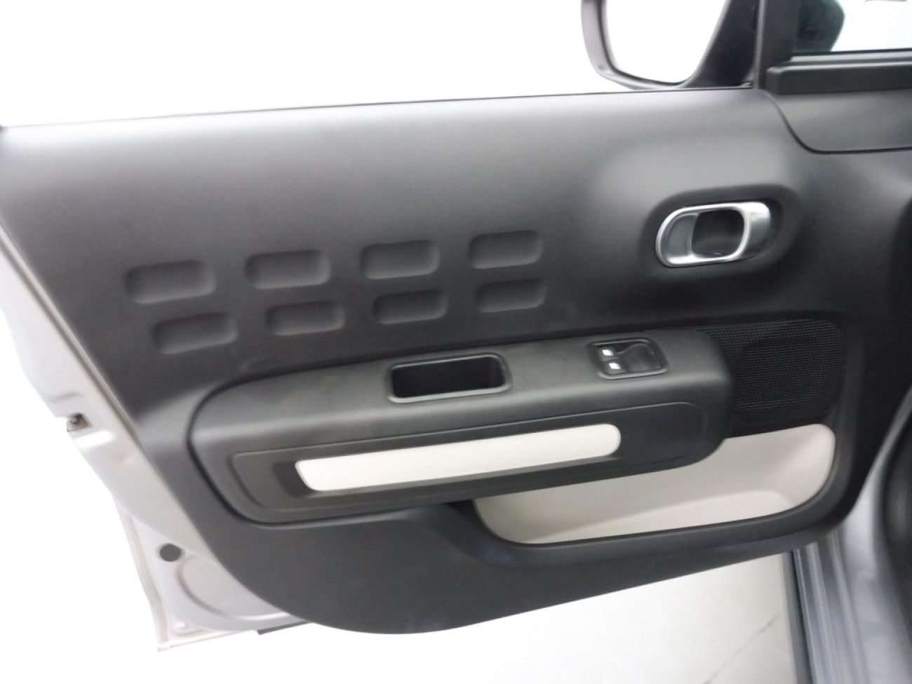 Mandataire Citroën C3 1.5 BLUEHDI 100CH S&S PLUS