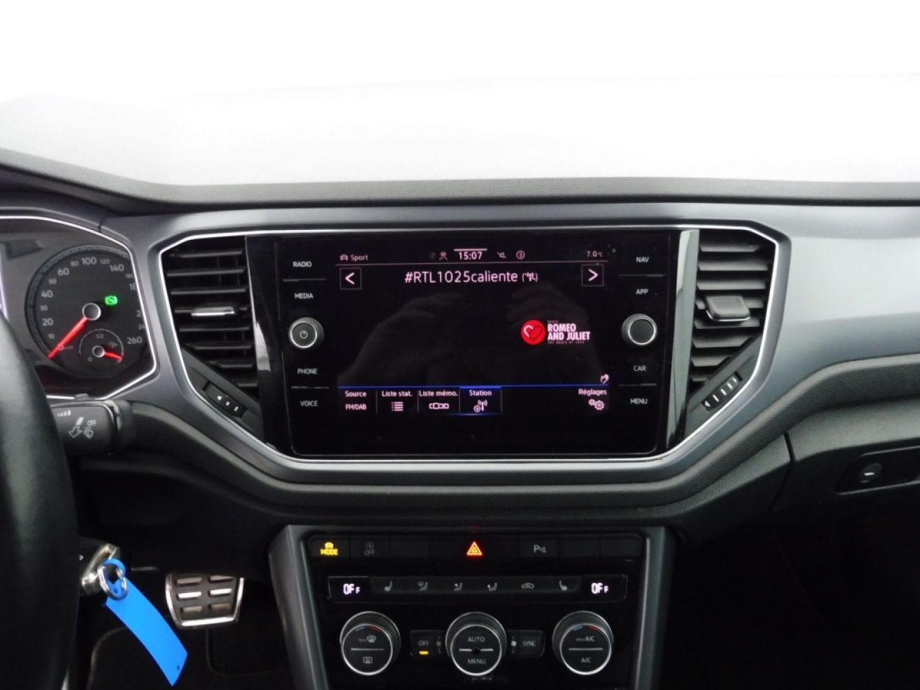 Mandataire VOLKSWAGEN T-Roc Cabriolet 1.5 TSI 150 DSGr-line