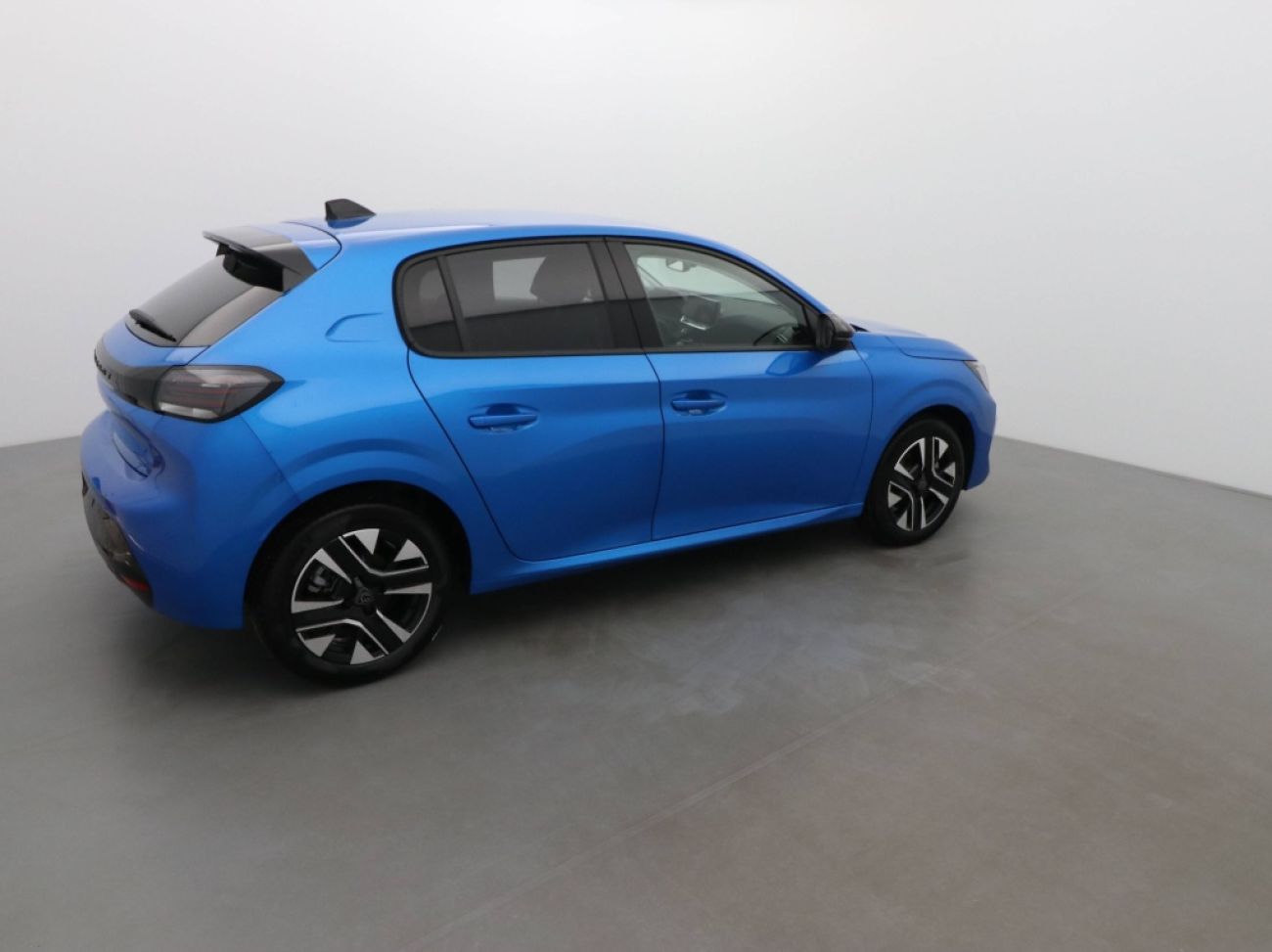 Mandataire PEUGEOT 208 1.2 100CH S&S ALLURE