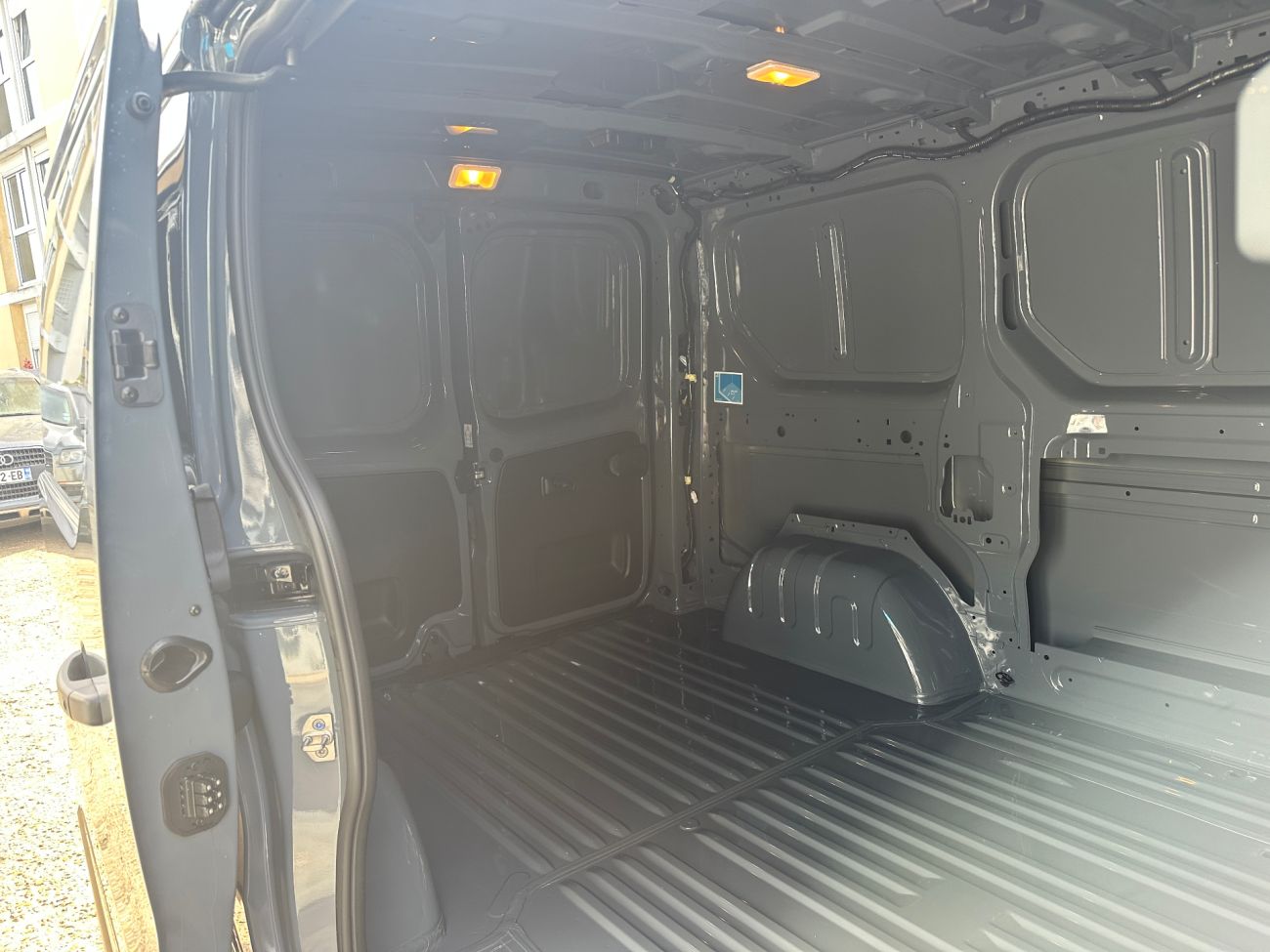 Mandataire RENAULT TRAFIC L1H1 ADVANCE 3T blue dci 150 auto