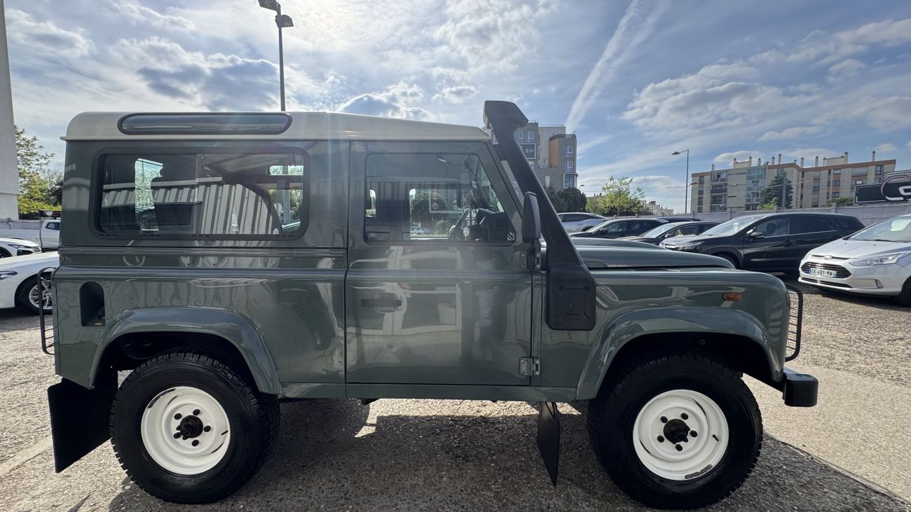 Mandataire LAND ROVER DEFENDER 90 II STATION WAGON Station Wagon E
