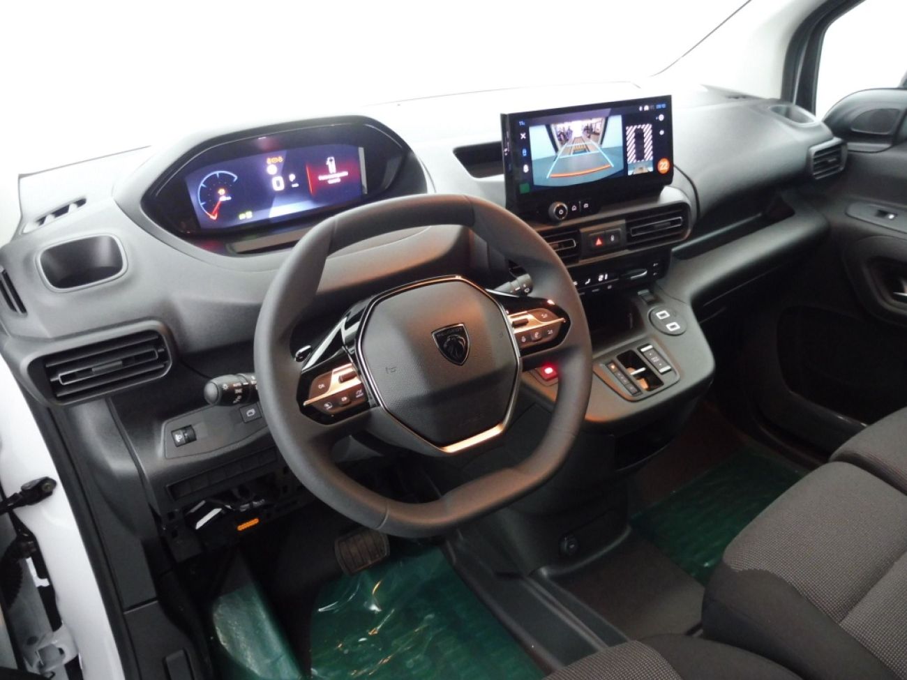 Mandataire PEUGEOT Partner XL 950KG BLUEHDI 130CH S&S EAT8