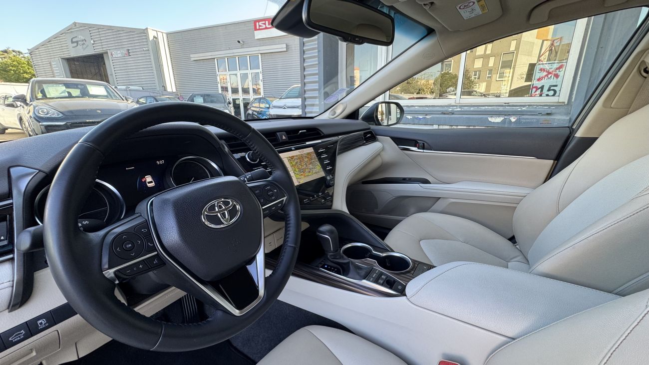 Mandataire TOYOTA CAMRY HYBRIDE 218ch 2WD LOUNGE