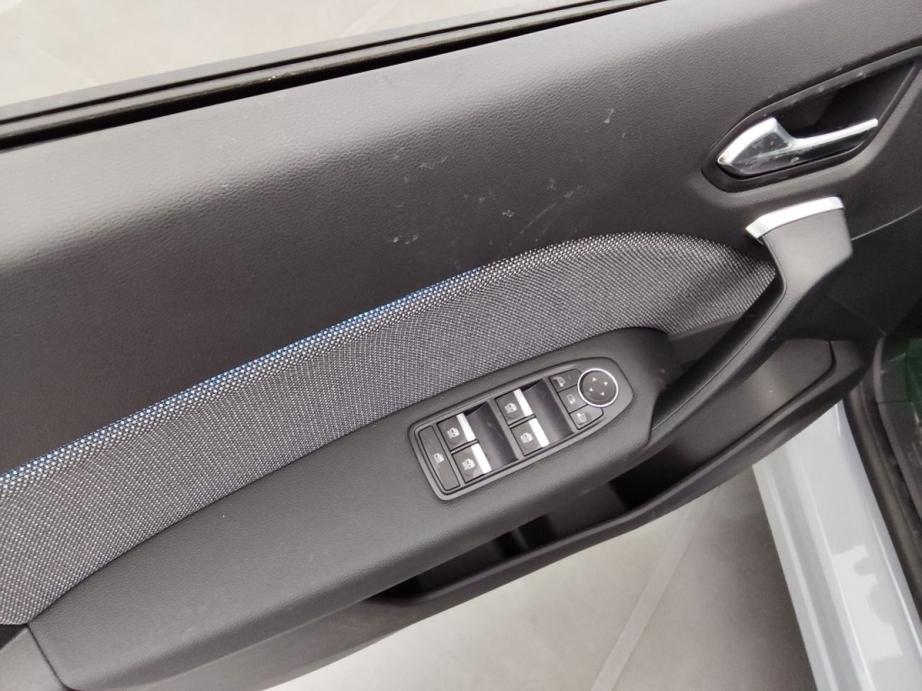 Mandataire RENAULT Captur 1.0 ECO-G 100CH TECHNO - 25