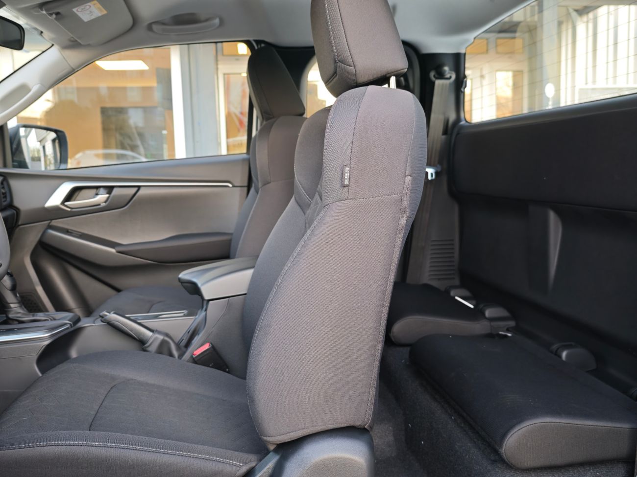 Mandataire ISUZU D MAX SPACE N60 BB+ A/T 4x4 Euro6e