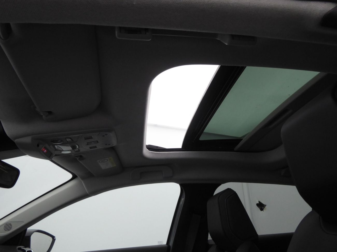 Mandataire Citroën C4 BLUEHDI 130CH S&S SHINE PACK EAT8