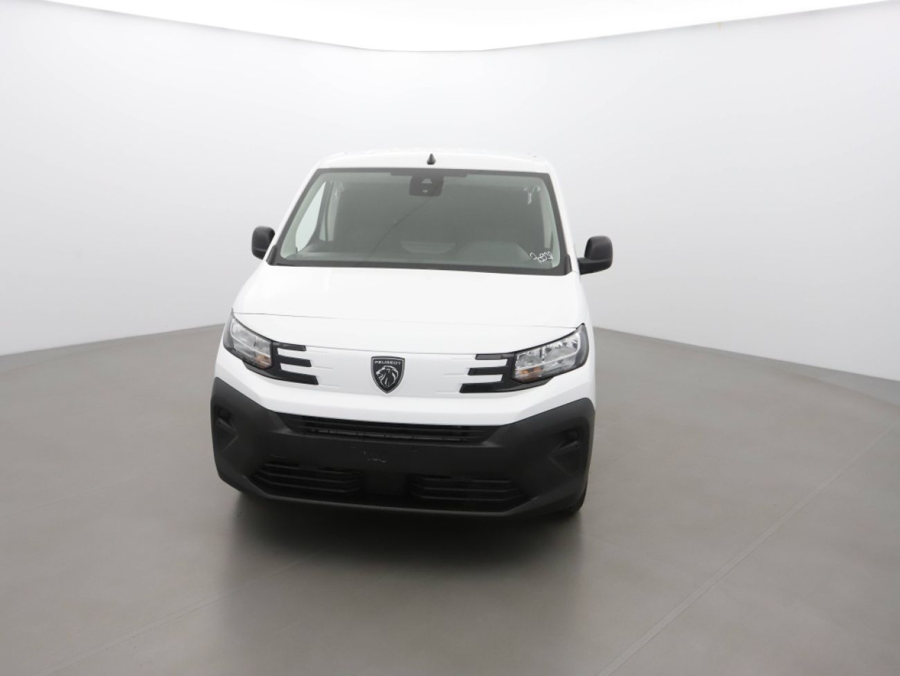 Mandataire PEUGEOT Partner M 650KG BLUEHDI 100CH S&S