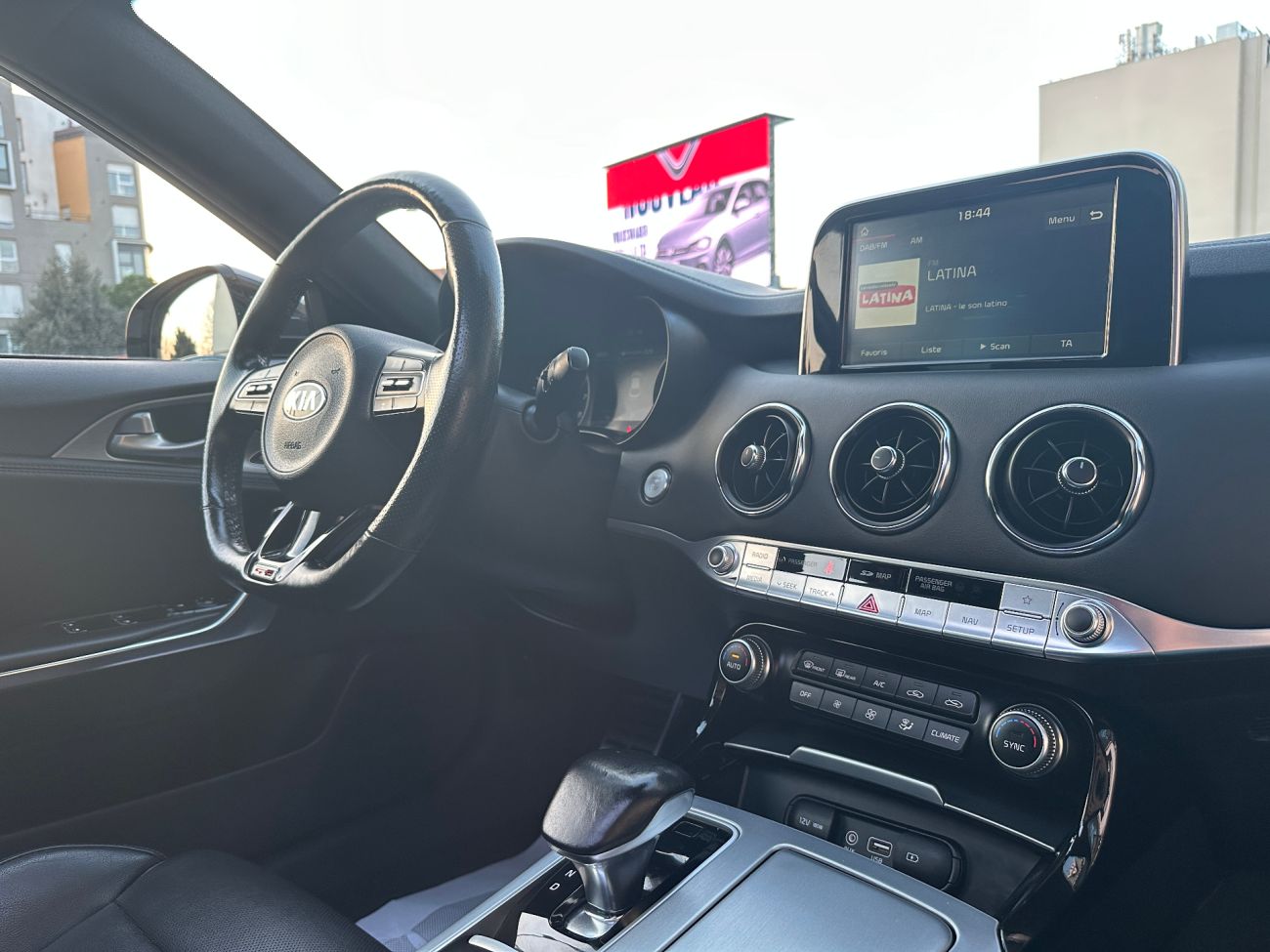 Mandataire Kia STINGER 2.0 T-GDi 255 ch ISG BVA8 4x2 GT Line Pack Premium