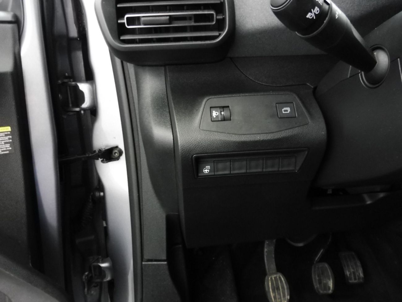 Mandataire PEUGEOT RIFTER TAILLE M - 1.5 BLUEHDI 100CH S&S ALLURE 5 PLACES