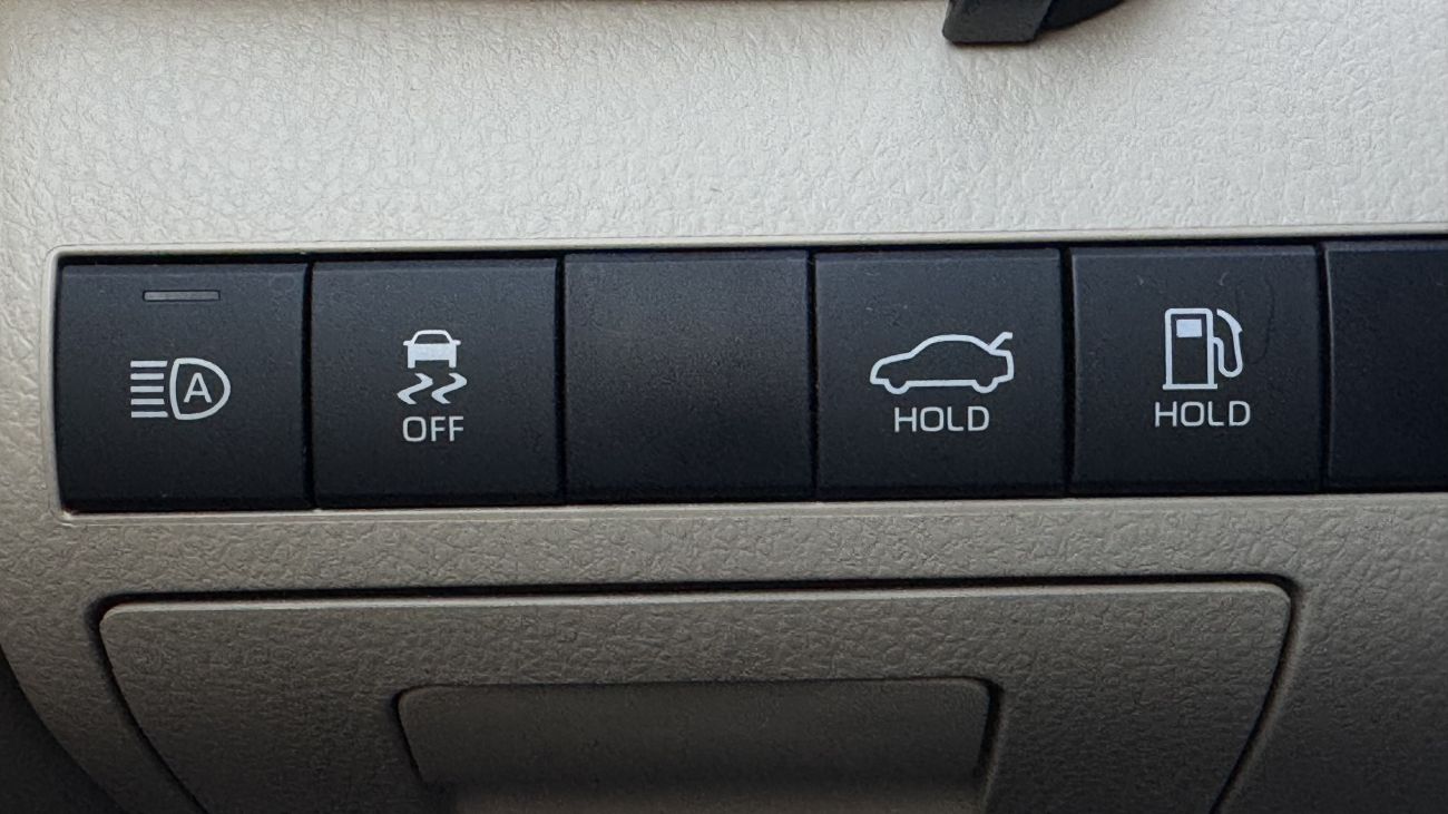 Mandataire TOYOTA CAMRY HYBRIDE 218ch 2WD LOUNGE