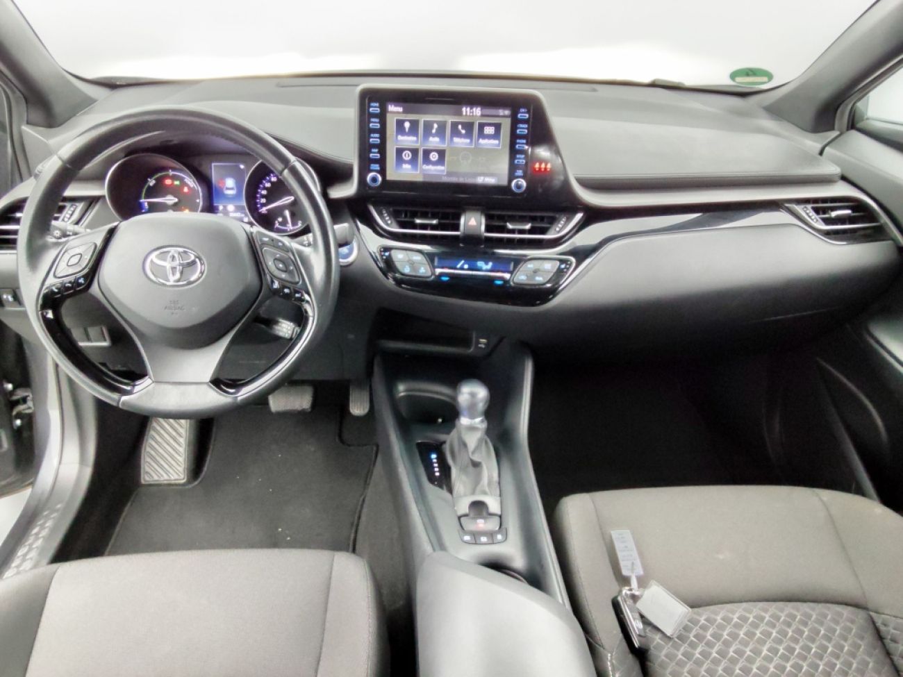 Mandataire TOYOTA C-HR 1.8 E-CVT 125Hbusiness edition