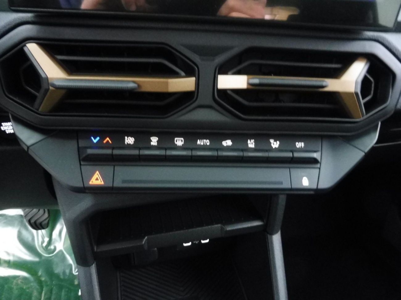 Mandataire Dacia Duster 1.2 TCE MILD HYBRID 130CH EXTREME 4X2