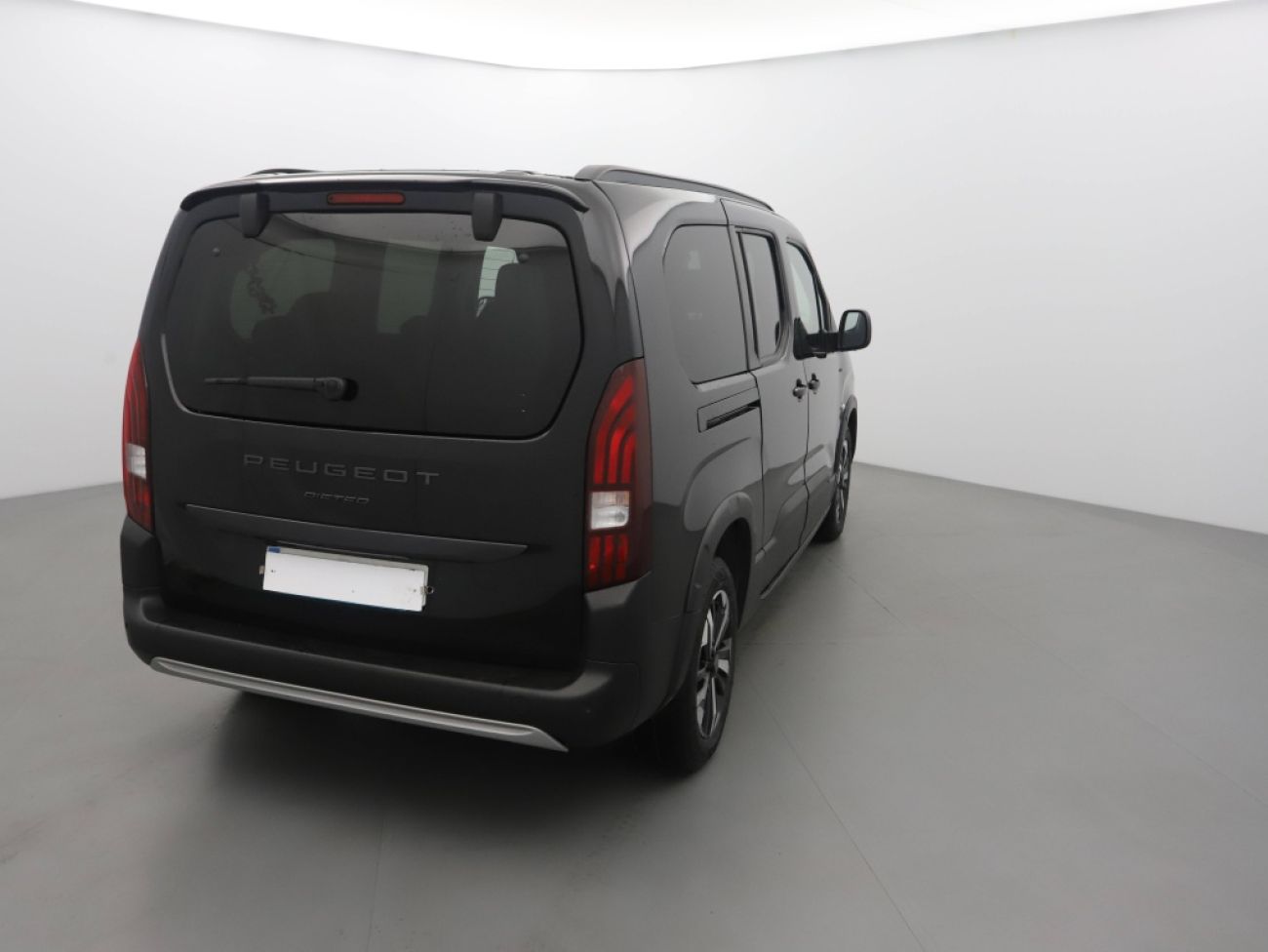 Mandataire PEUGEOT Rifter TAILLE XL - 1.5 BLUEHDI 130CH S&S GT EAT8 7 PLACES