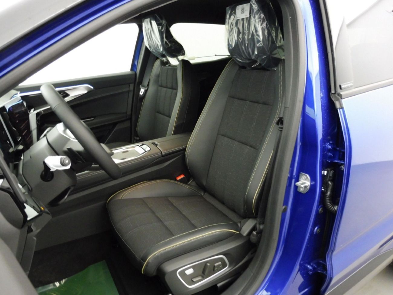 Mandataire RENAULT AUSTRAL 1.2 E-TECH FULL HYBRID 200CH ICONIC- 24