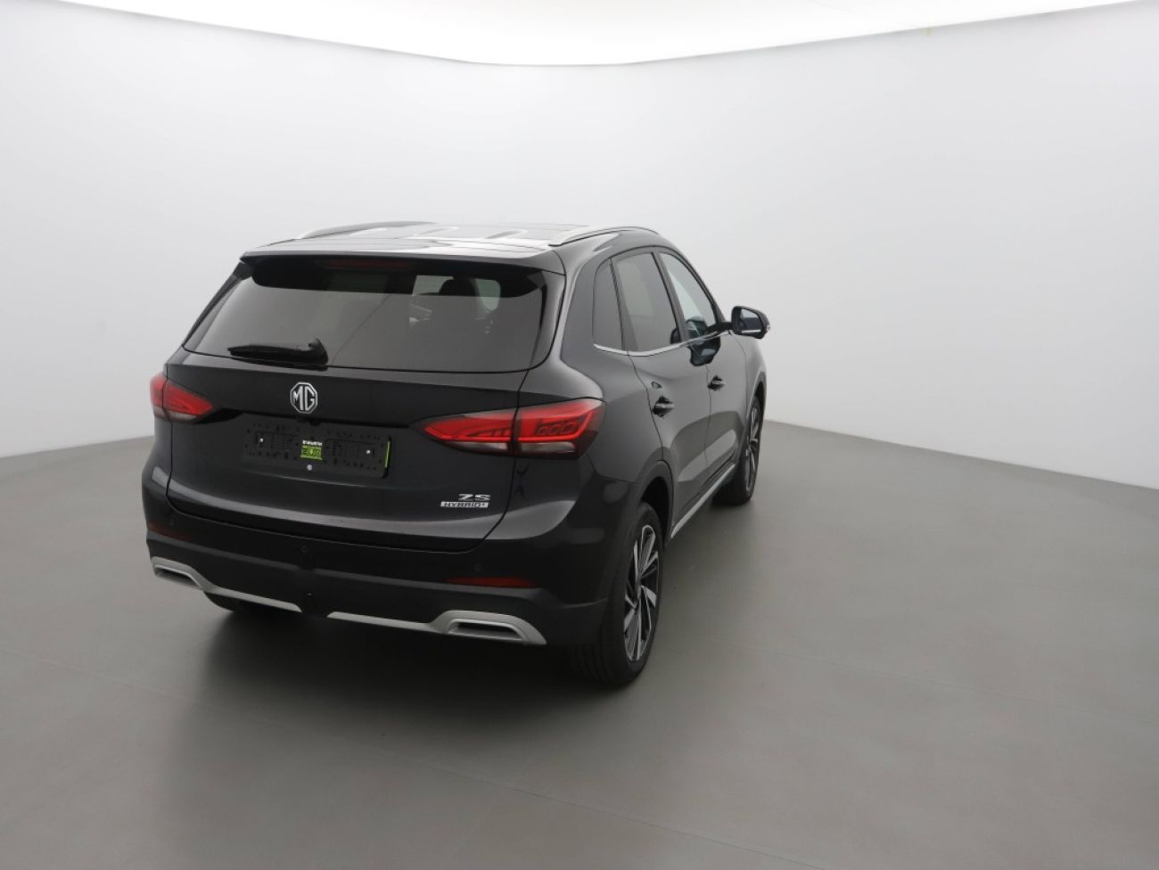 Mandataire MG ZS 1.5 HYBRID+ 197CH LUXURY