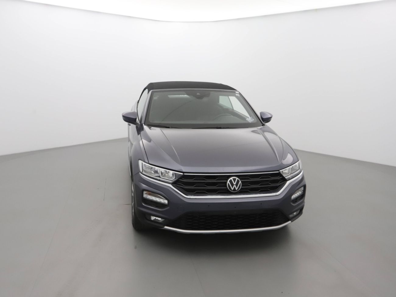 Mandataire VOLKSWAGEN T-Roc Cabriolet 1.5 TSI 150 DSGstyle