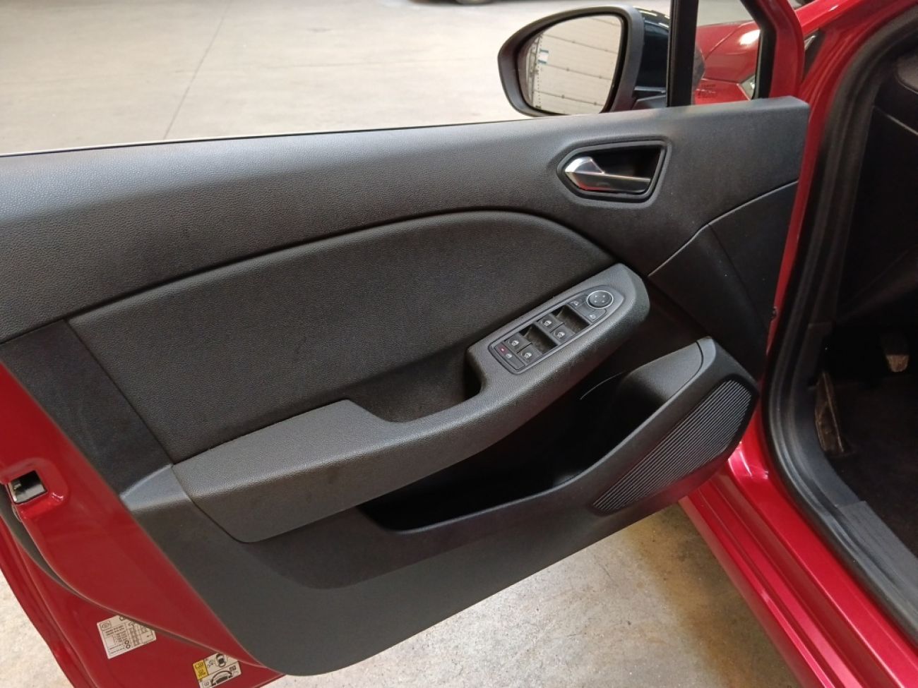 Mandataire RENAULT Clio 1.0 TCE 90intens