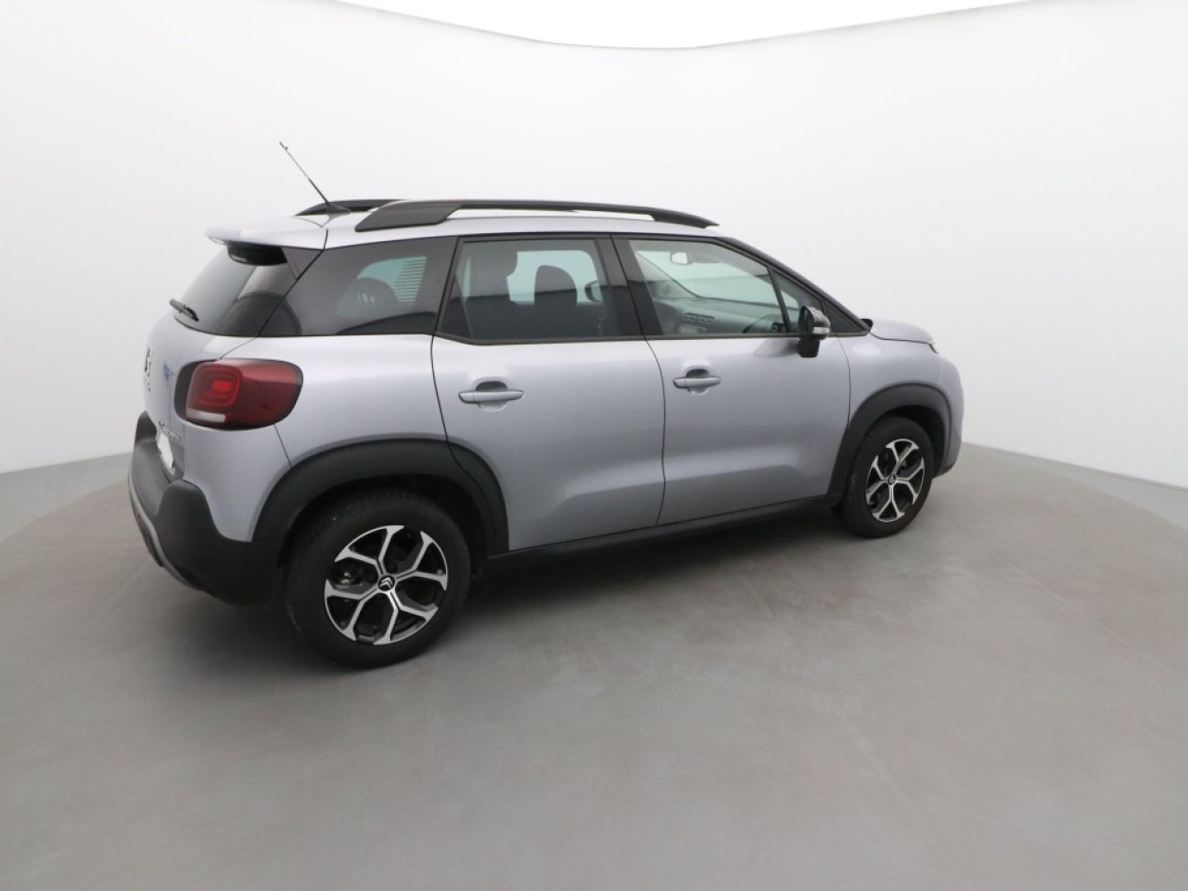 Mandataire Citroën C3 Aircross 1.2 PURETECH 110CH SHINE