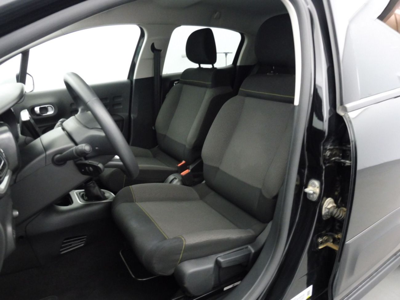 Mandataire Citroën C3 1.2 PURETECH 83CH S&S MAX