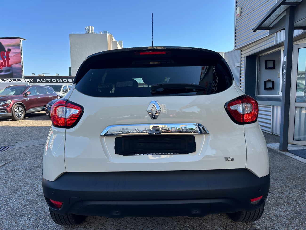 Mandataire RENAULT CAPTUR TCe 120 Intens EDC