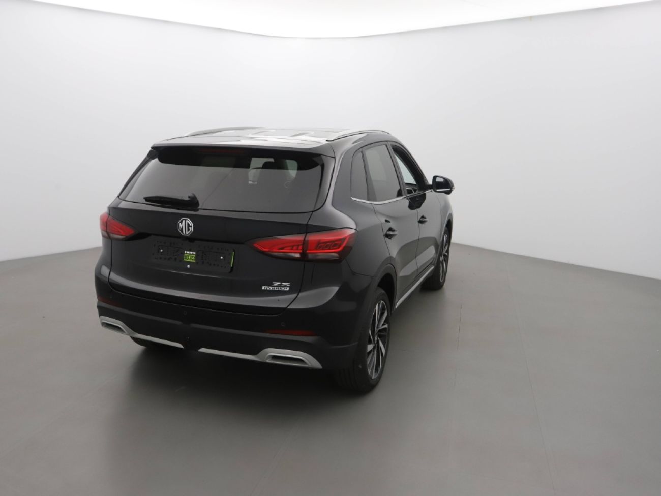 Mandataire MG ZS 1.5 HYBRID+ 197CH LUXURY