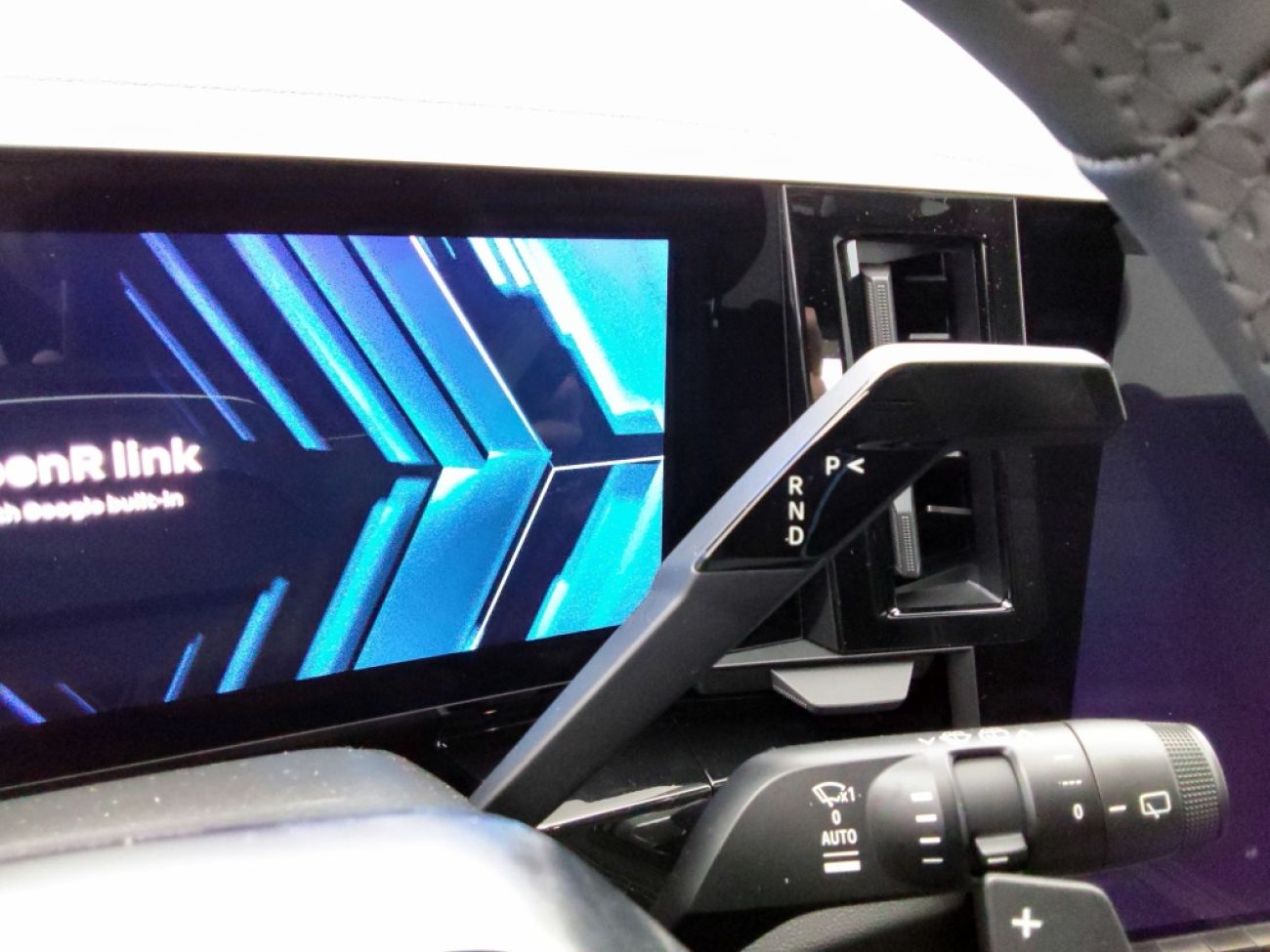 Mandataire RENAULT Austral 1.2 E-TECH FULL HYBRID 200CH TECHNO - 24