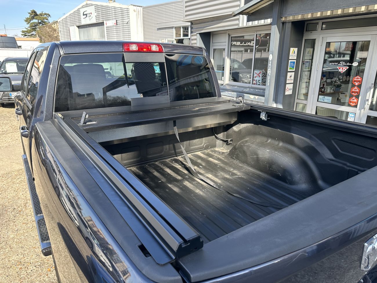 Mandataire DODGE RAM 1500 SLT DOUBLE CABINE 5.7 HEMI 395 BVA 4X4 4 PLACES PAS MALUS PAS ECOTAXE