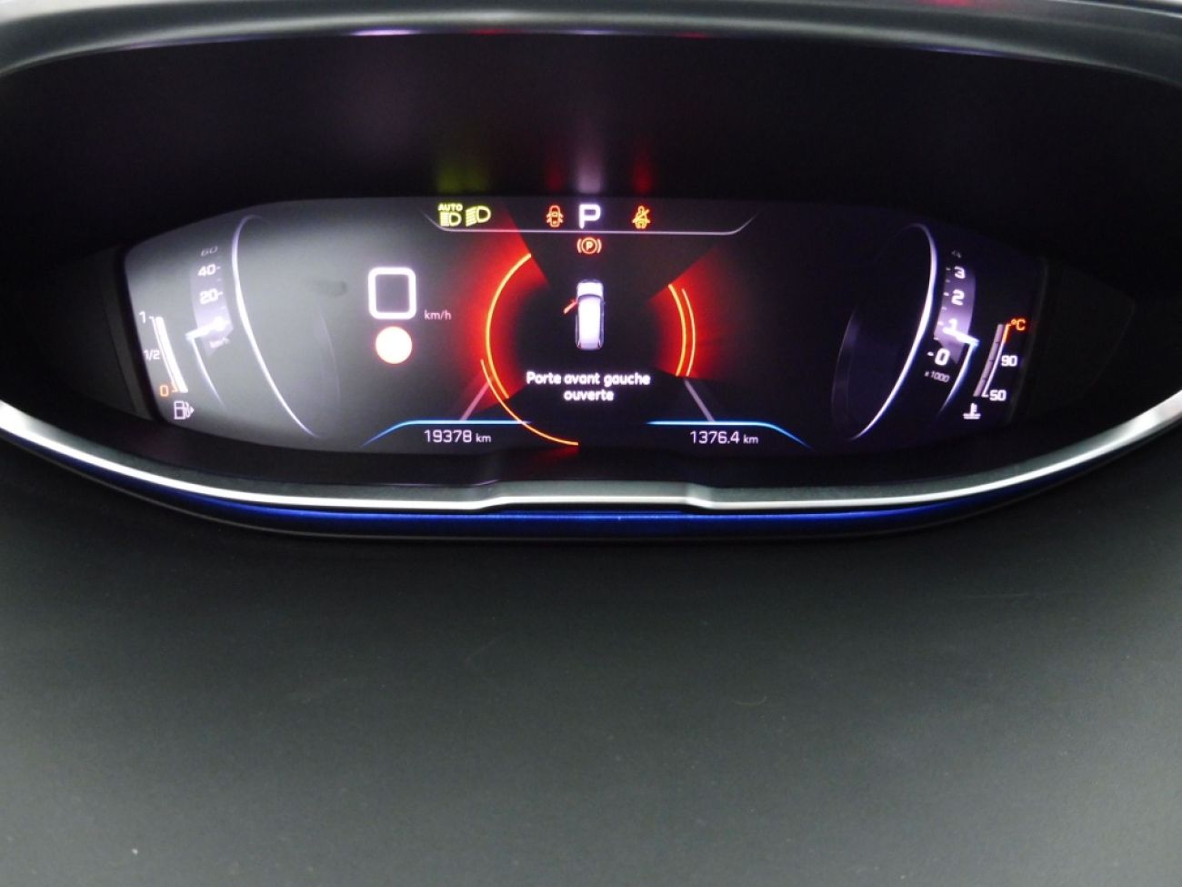 Mandataire PEUGEOT 5008 1.5 BLUEHDI 130CH S&S ALLURE PACK EAT8