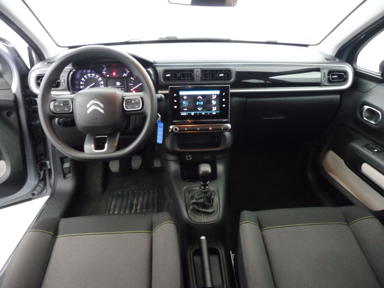 Mandataire Citroën C3 1.5 BLUEHDI 100CH S&S PLUS