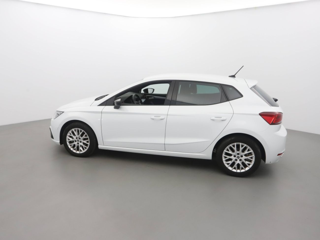 Mandataire Seat Ibiza 1.0 TSI 110CH FR