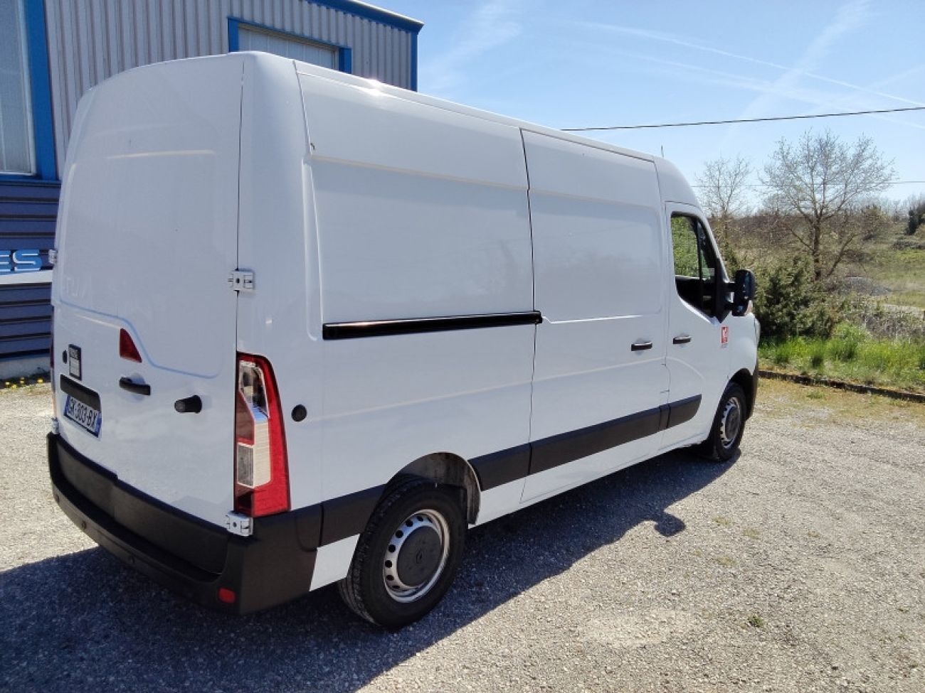 Mandataire RENAULT MASTER III FG F3300 L2H2 2.3 BLUE DCI 135CH CONFORT EURO6