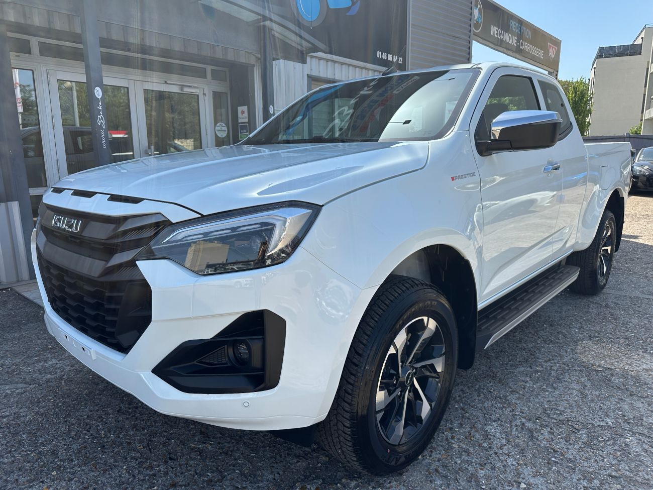 Mandataire ISUZU D-MAX NOUVEAU 2.2L SPACE PRESTIGE