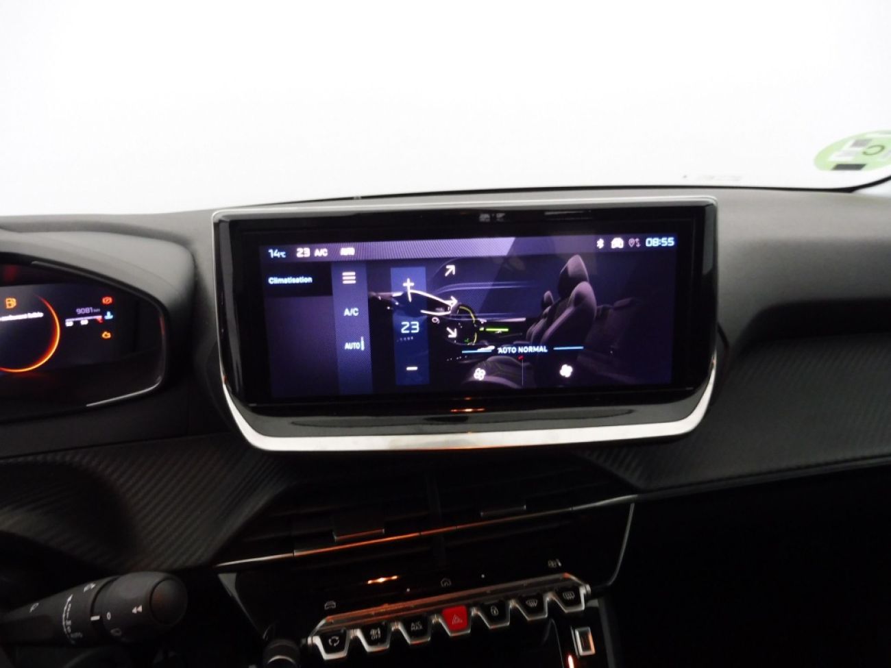 Mandataire PEUGEOT 208 1.2 100CH S&S ALLURE