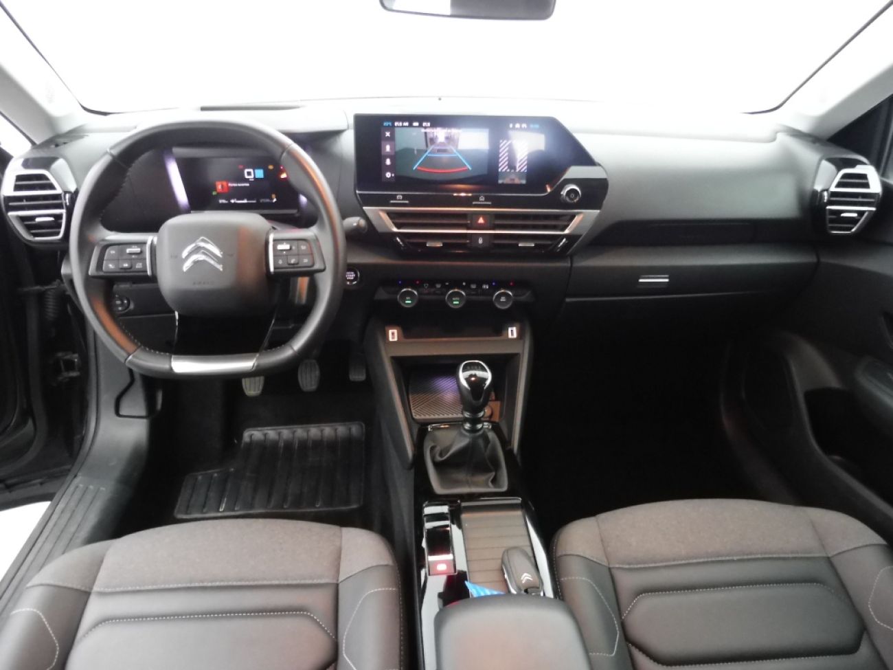 Mandataire Citroën C4 1.2 PURETECH 130shine