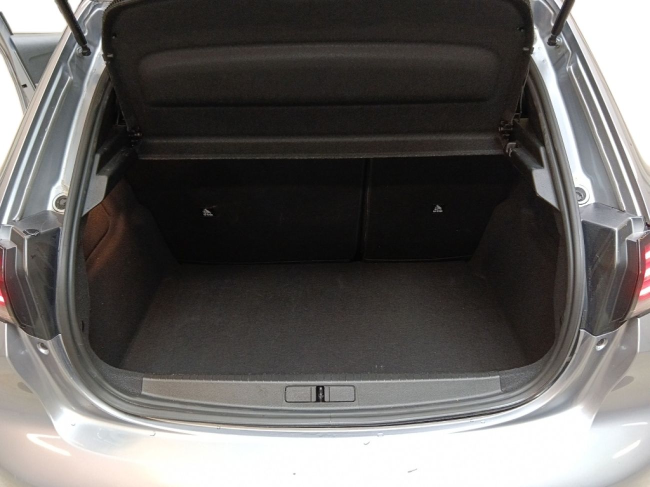 Mandataire PEUGEOT 208 1.2 100CH S&S ALLURE