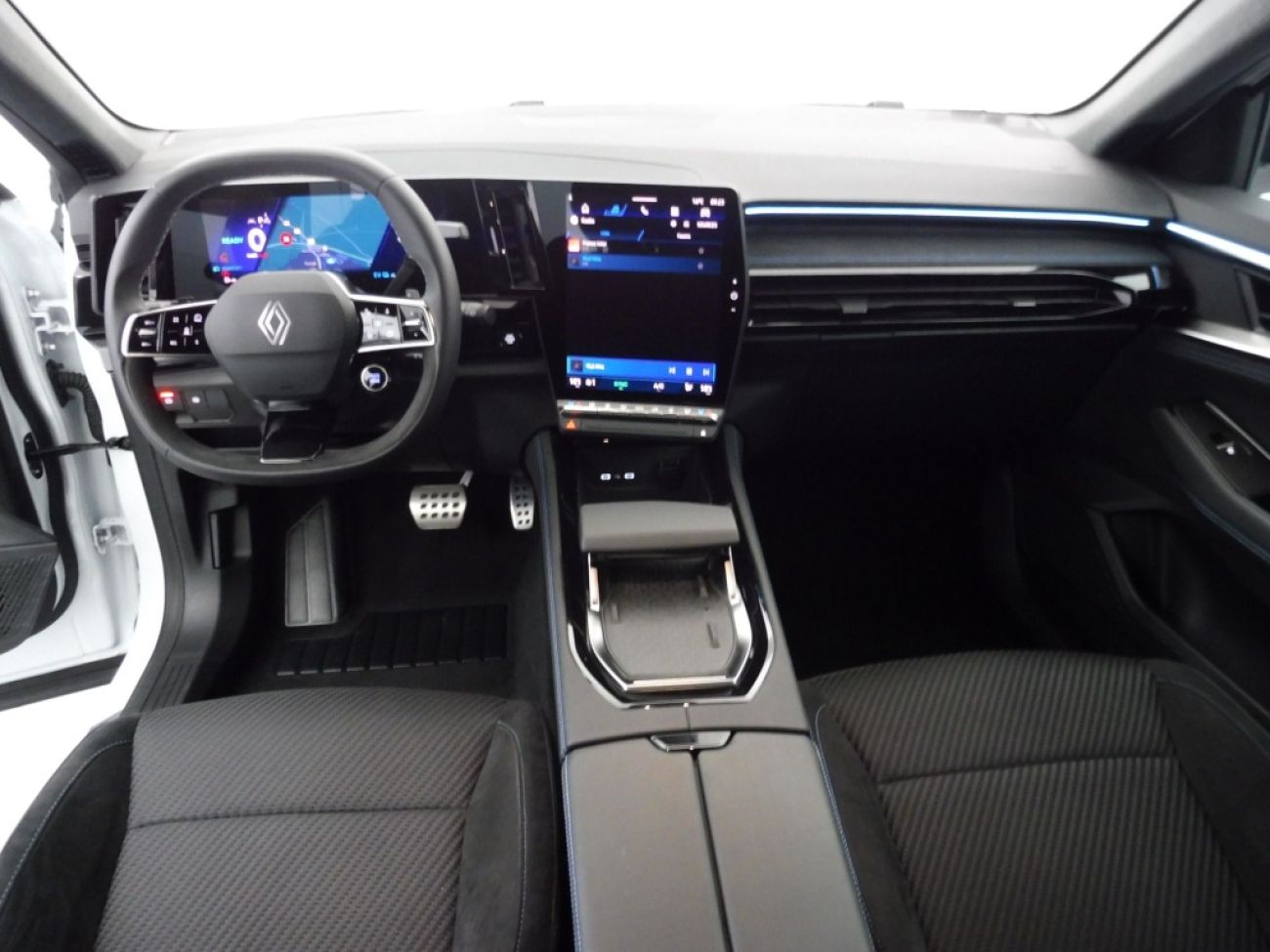 Mandataire RENAULT Espace 1.2 E-TECH FULL HYBRID 200CH ESPRIT ALPINE 7 PLACES - 24