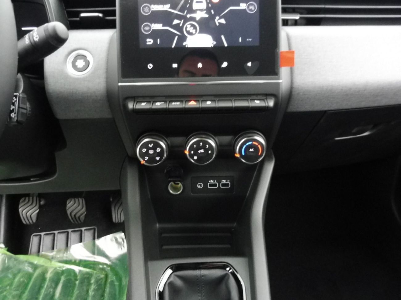 Mandataire RENAULT Clio 1.0 TCE 90CH EVOLUTION - 24