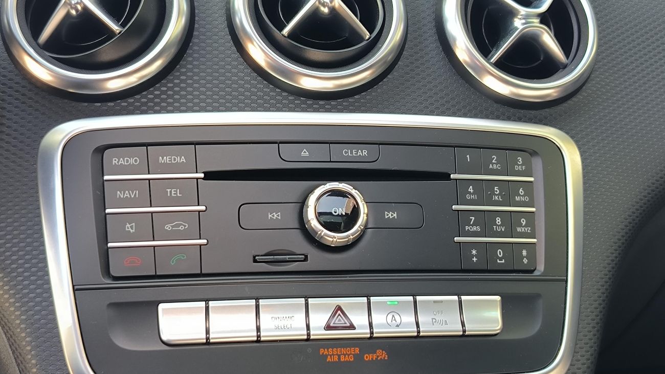 Mandataire MERCEDES CLASSE A 200 d 7G-DCT Sport Edition TOIT OUVRANT