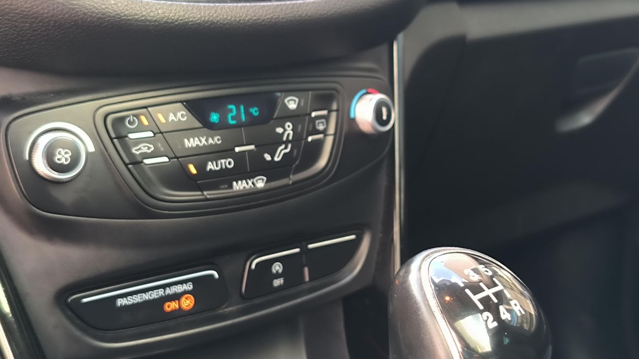 Mandataire Ford B-MAX 1.5 TDCi 95 S&S Titanium