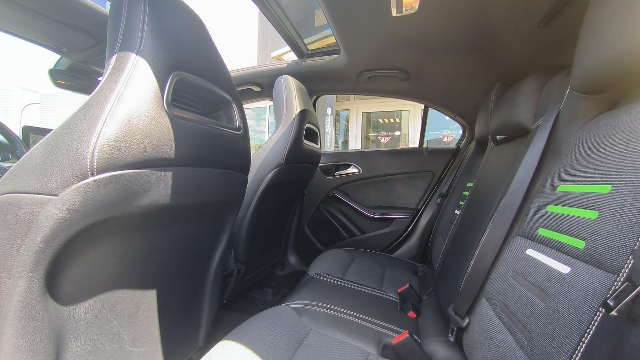 Mandataire MERCEDES CLASSE A 200 d 7G-DCT Sport Edition TOIT OUVRANT