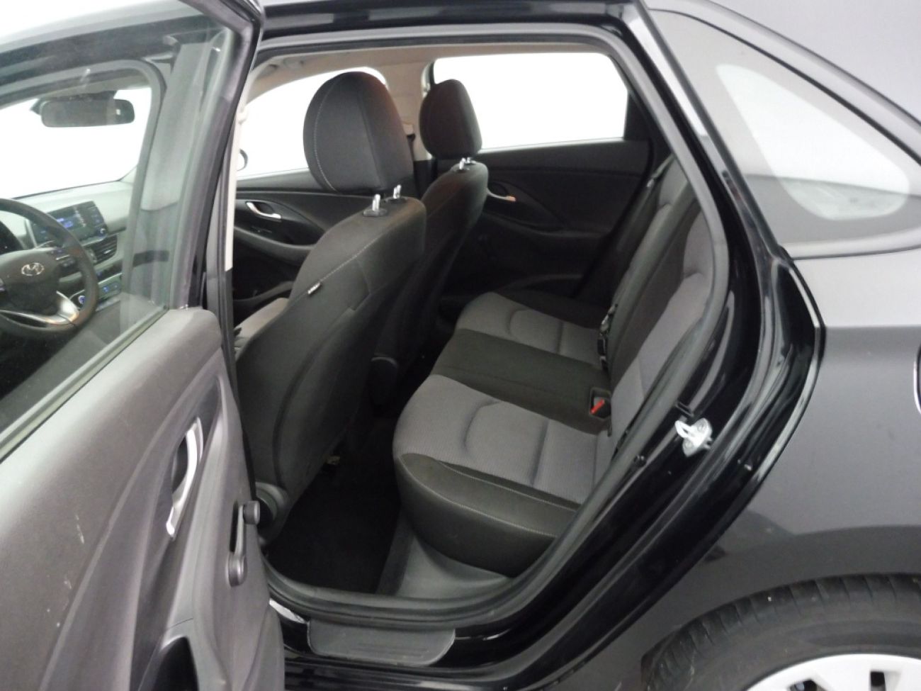 Mandataire Hyundai i30 1.5 DPI 110essence