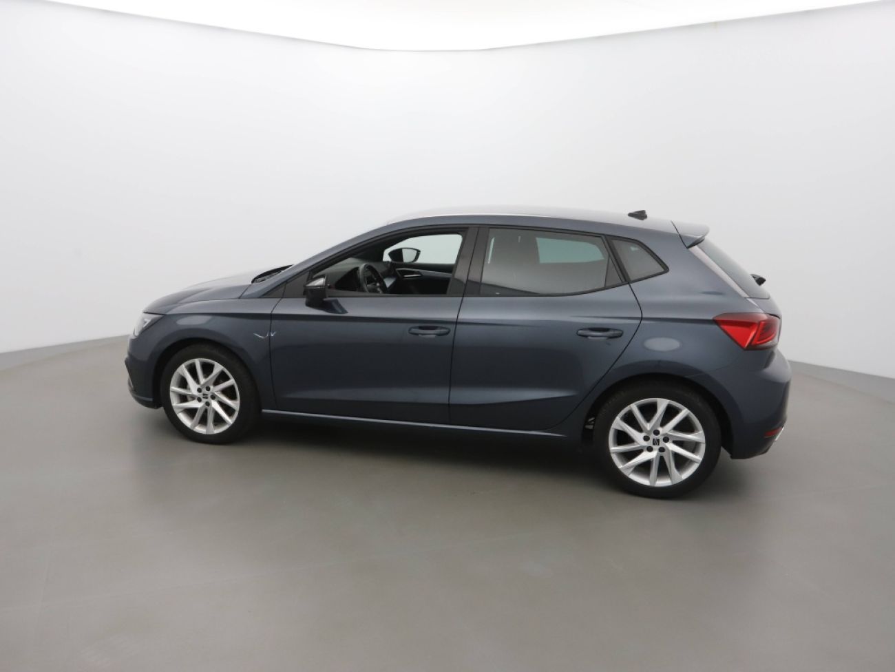 Mandataire Seat IBIZA 1.0 TSI 95CH FR