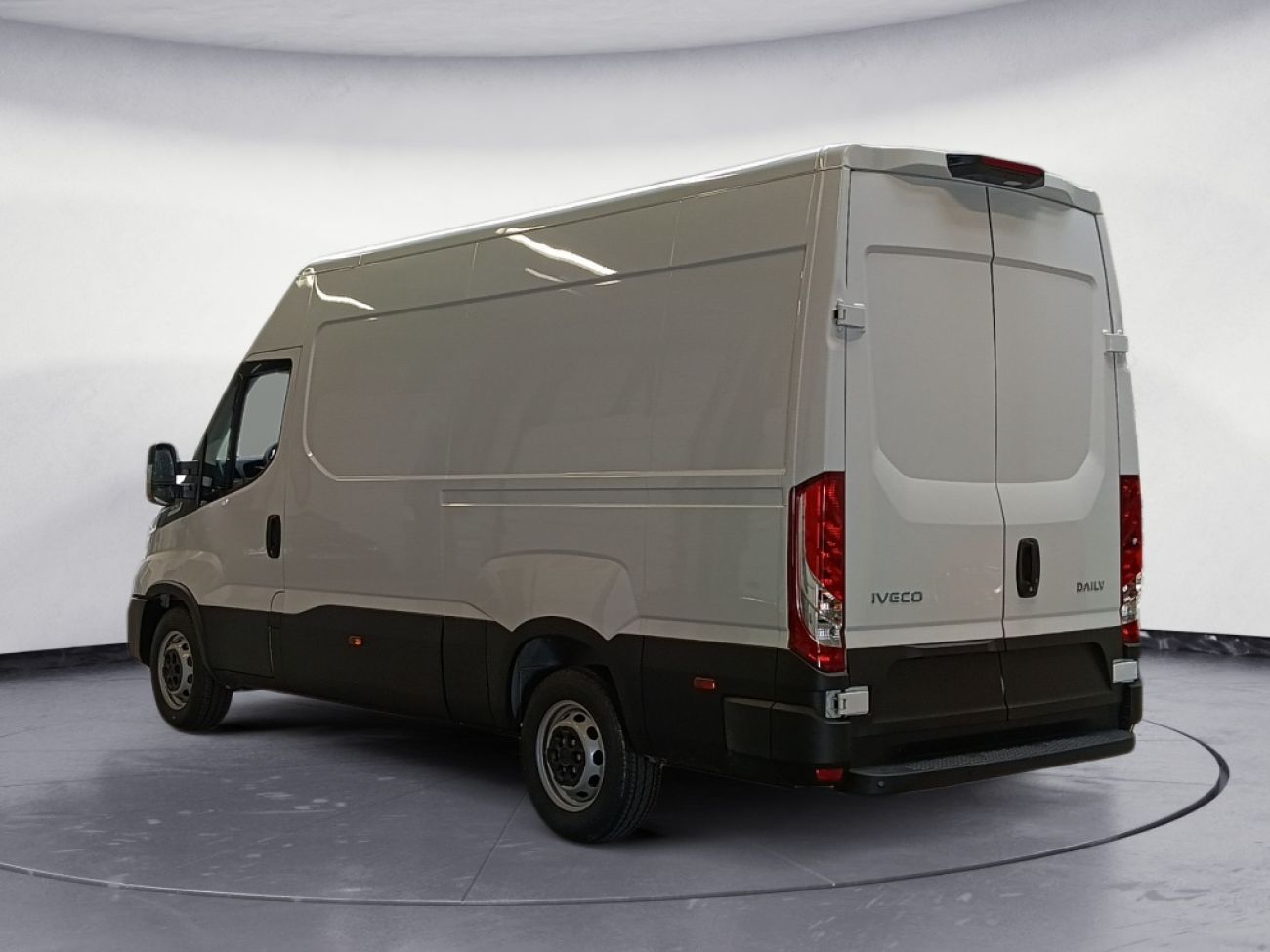 Mandataire IVECO Daily 35S16 2.3 V12 HI-MATIC 156CV