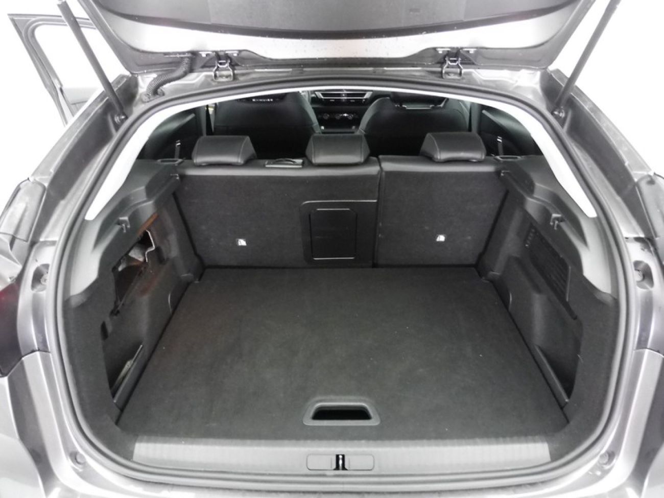 Mandataire Citroën C4 BLUEHDI 130CH S&S SHINE PACK EAT8