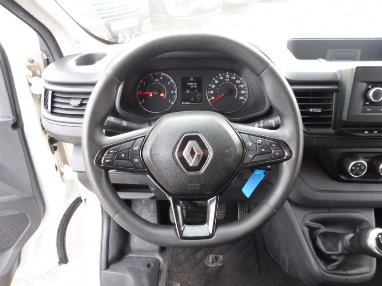 Mandataire RENAULT Trafic Passenger L2 2.0 BLUE DCI 150CH S&S ZEN 9 PLACES